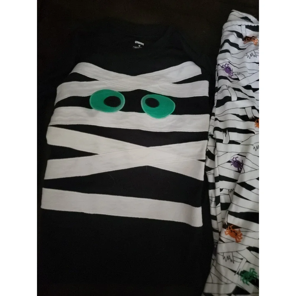 Gymboree Halloween mummy pajamas size 12